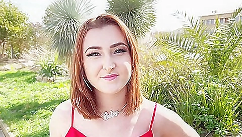 Mature slut takes it up the ass