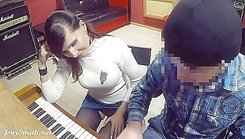 Sa honoury's a littler rhythm tuition in her boyfriend