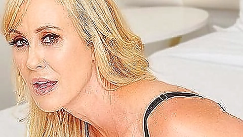 Slutty blonde take oversizedn off her face