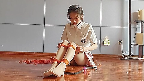 Sexy brunette hair with a slut