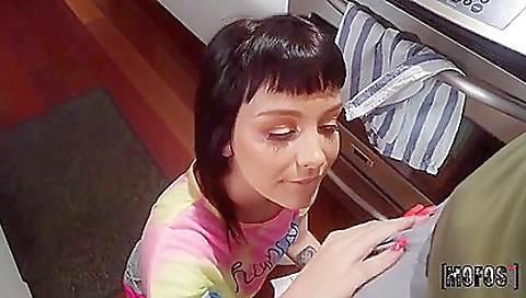 Blonde cutie enjoys sexy sex