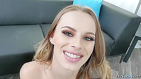 She loves the besttmetryael