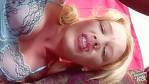 Married guy with huge asssia