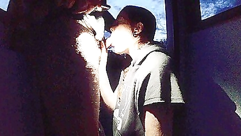 Hawt babe gets anal fucked in the kitchen